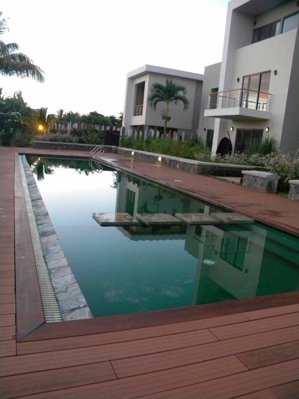 Modern Villa In Grand Bay - Short Walk To Beach Екстер'єр фото